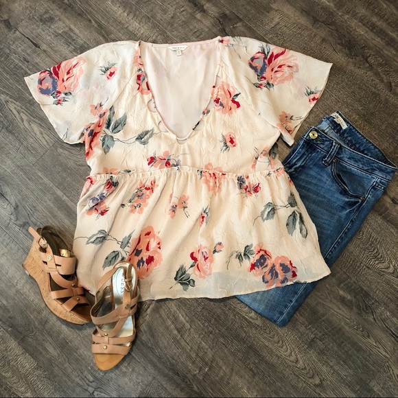 Lucky Brand Tops - Lucky Brand flowy top | EUC | Medium